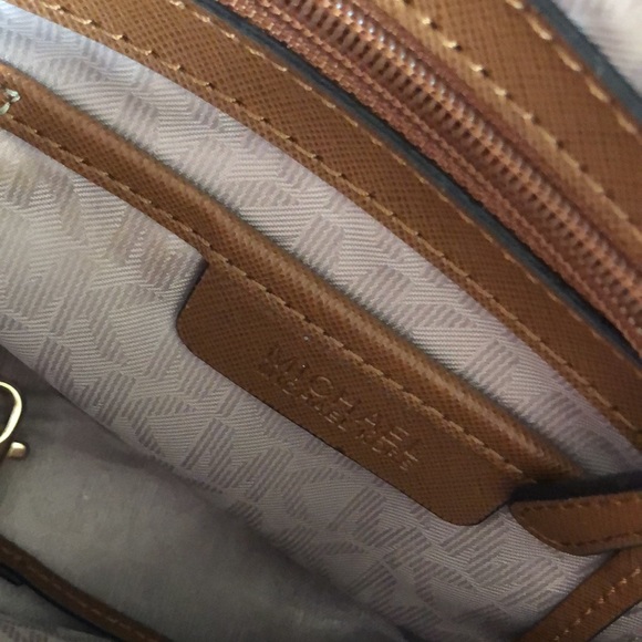 Michael Michael Kors Logo Print Shoulder Bag Creme and Brown - Picture 11 of 13